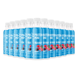 Více nádob s Protein Mini příchuť Berry na bílém pozadí